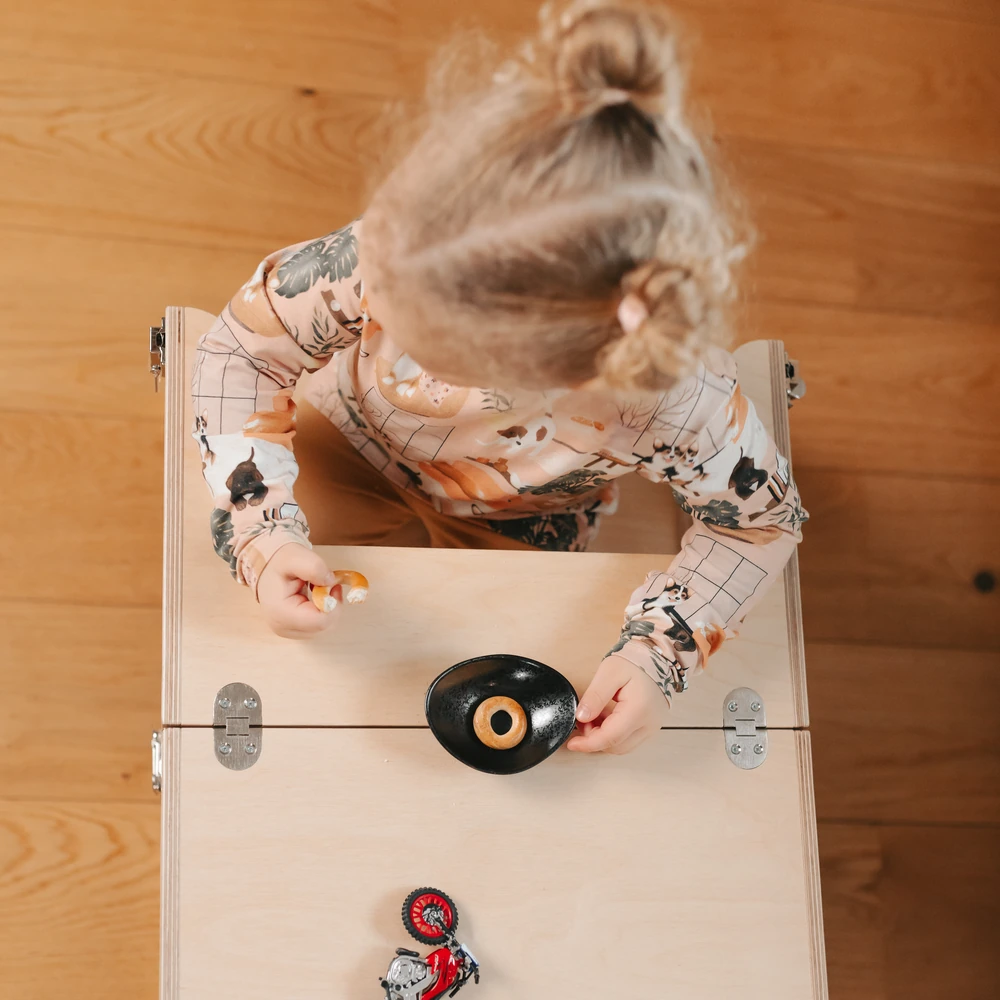STEP'n'SIT® Transformējams Montessori kāpslītis + galdiņš - Image 5