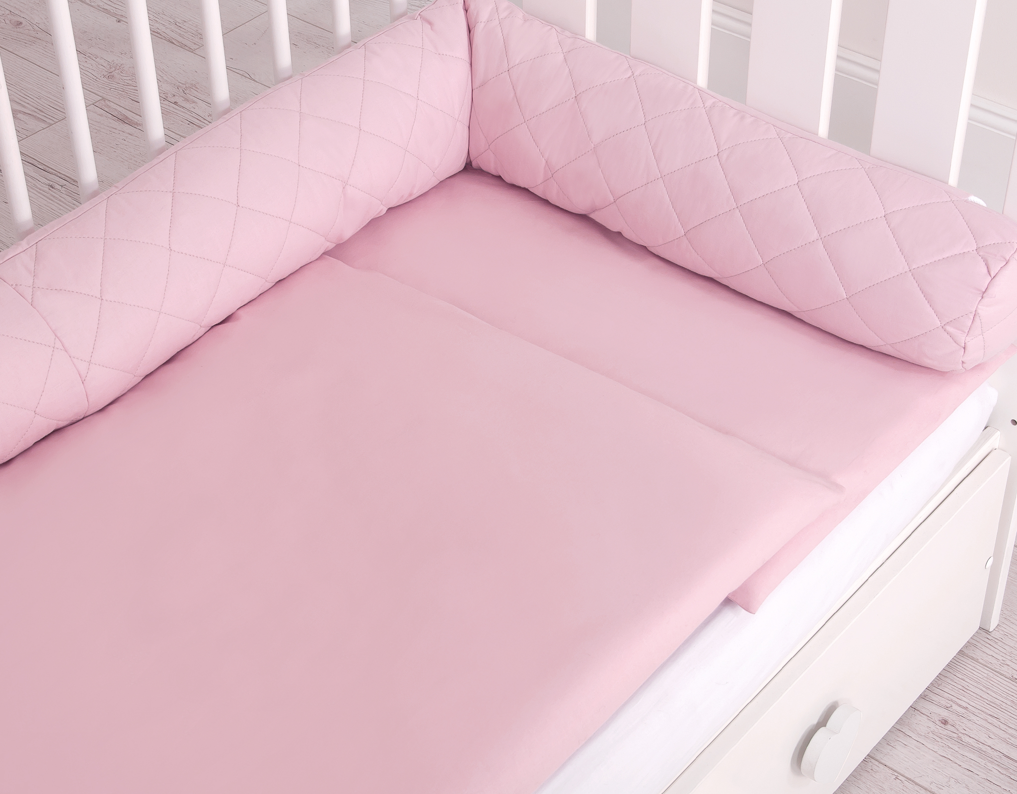 2-in-1- Baby nest quilted - snake pillow bumper - pink