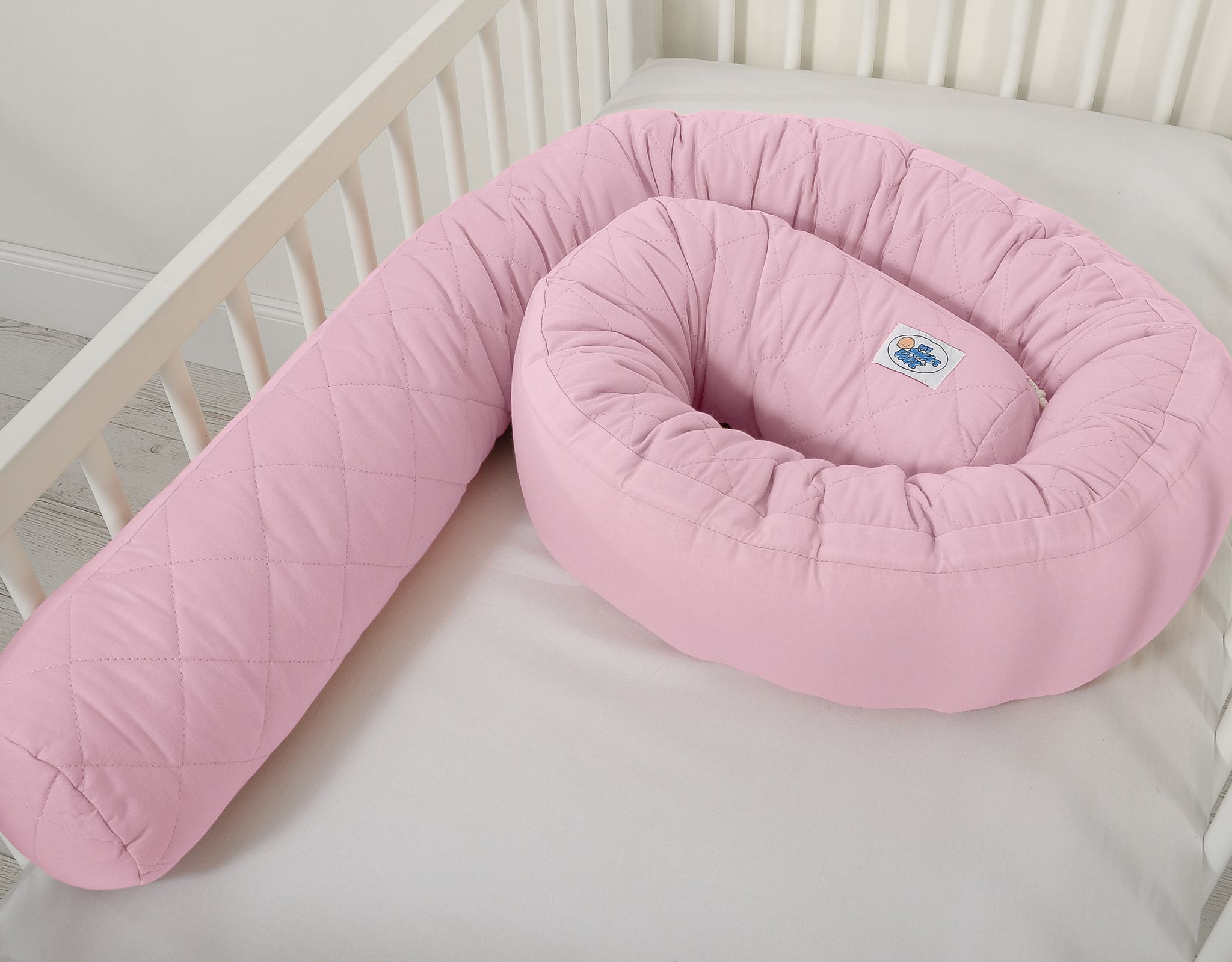 2-in-1- Baby nest quilted - snake pillow bumper - pink
